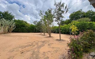 5 Bedroom House For Sale in Otjiwarongo