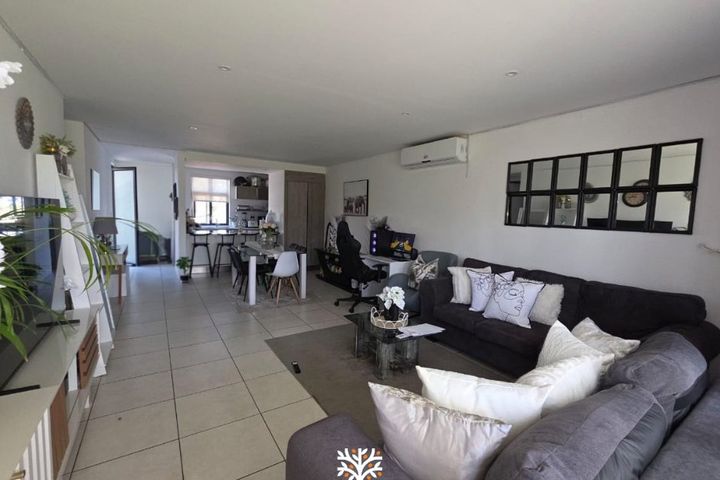 2 Bedroom House For Sale in Omeya, Windhoek