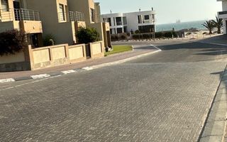 3 Bedroom House For Sale in Dolphin Beach