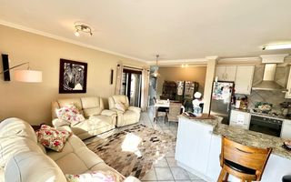 3 Bedroom House For Sale in Dolphin Beach