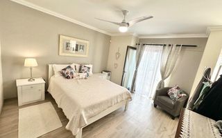 3 Bedroom House For Sale in Dolphin Beach