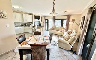 3 Bedroom House For Sale in Dolphin Beach