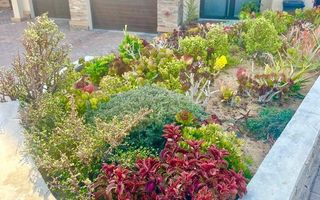 3 Bedroom House For Sale in Dolphin Beach