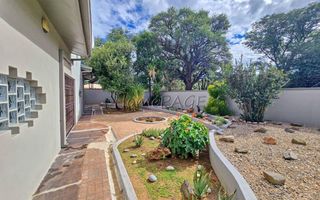 4 Bedroom House For Sale in Okahandja