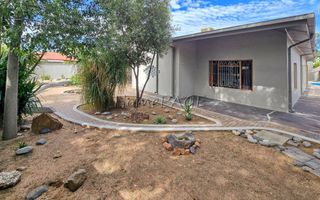 4 Bedroom House For Sale in Okahandja