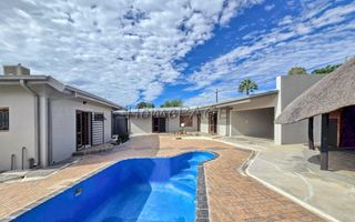 4 Bedroom House For Sale in Okahandja