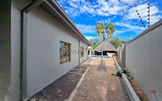 4 Bedroom House For Sale in Okahandja