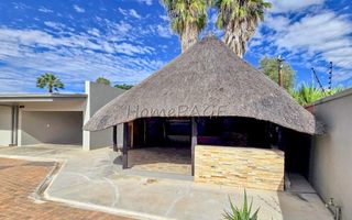 4 Bedroom House For Sale in Okahandja