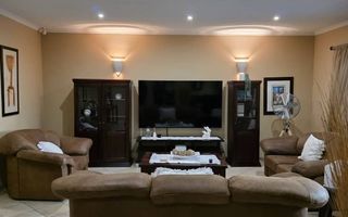 4 Bedroom House For Sale in Windhoek Country Club, Windhoek