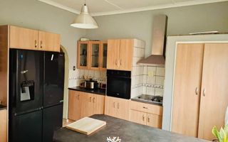 5 Bedroom House For Sale in Pioneerspark, Windhoek