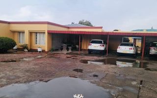 5 Bedroom House For Sale in Pioneerspark, Windhoek