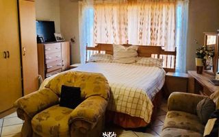 5 Bedroom House For Sale in Pioneerspark, Windhoek