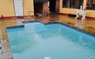5 Bedroom House For Sale in Pioneerspark, Windhoek