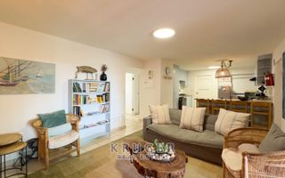 3 Bedroom Apartment For Sale in Swakopmund Central, Swakopmu...