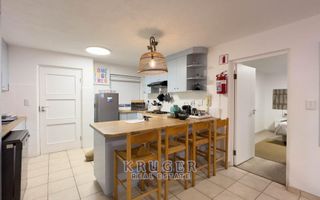 3 Bedroom Apartment For Sale in Swakopmund Central, Swakopmu...