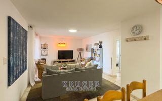 3 Bedroom Apartment For Sale in Swakopmund Central, Swakopmu...