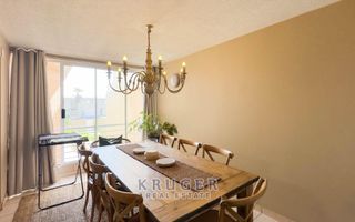 3 Bedroom Apartment For Sale in Swakopmund Central, Swakopmu...