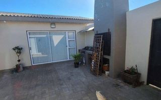 3 Bedroom House To Rent in Ocean View, Swakopmund