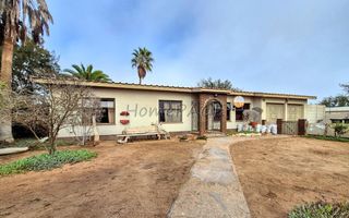3 Bedroom House For Sale in Walvis Bay Central