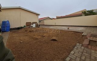 3 Bedroom House For Sale in Walvis Bay Central