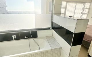 5 Bedroom House For Sale in Afrodite Beach