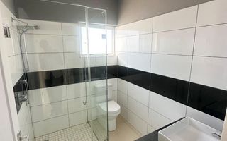 5 Bedroom House For Sale in Afrodite Beach