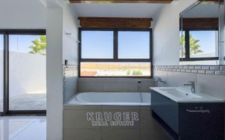 8 Bedroom House For Sale in Kramersdorf, Swakopmund