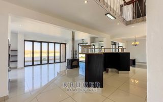 8 Bedroom House For Sale in Kramersdorf, Swakopmund
