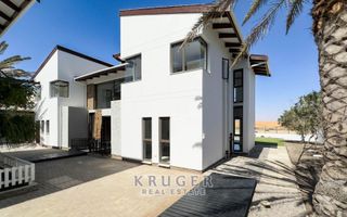 8 Bedroom House For Sale in Kramersdorf, Swakopmund