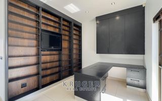 8 Bedroom House For Sale in Kramersdorf, Swakopmund