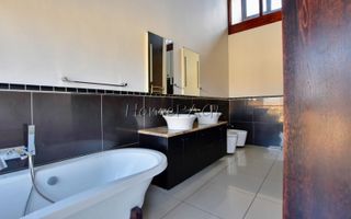 4 Bedroom House For Sale in Kramersdorf, Swakopmund