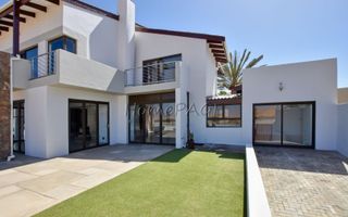 4 Bedroom House For Sale in Kramersdorf, Swakopmund