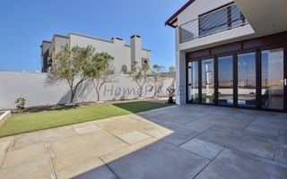 4 Bedroom House For Sale in Kramersdorf, Swakopmund