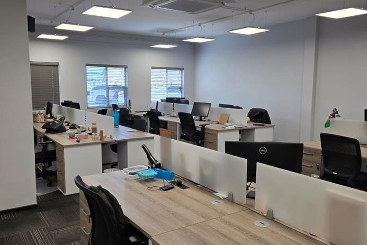 Office / Retail / Mixed Use To Rent in Windhoek Central, Windhoek