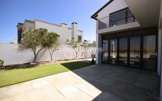 4 Bedroom House For Sale in Kramersdorf, Swakopmund