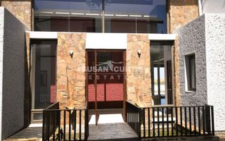 4 Bedroom House For Sale in Kramersdorf, Swakopmund