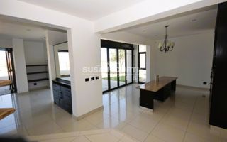 4 Bedroom House For Sale in Kramersdorf, Swakopmund