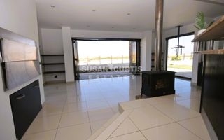 4 Bedroom House For Sale in Kramersdorf, Swakopmund