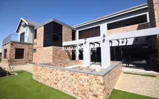 5 Bedroom House For Sale in Kramersdorf, Swakopmund