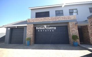 5 Bedroom House For Sale in Kramersdorf, Swakopmund