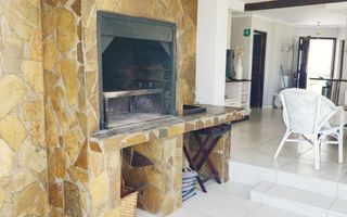 3 Bedroom House For Sale in Lagoon