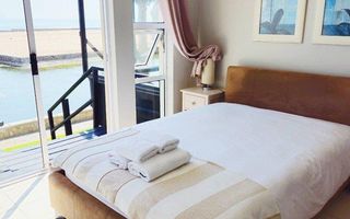 3 Bedroom House For Sale in Lagoon