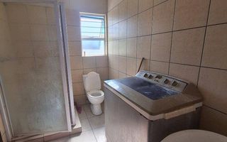 5 Bedroom House For Sale in Kuisebmond, Walvis Bay