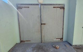 5 Bedroom House For Sale in Kuisebmond, Walvis Bay