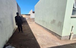 5 Bedroom House For Sale in Kuisebmond, Walvis Bay