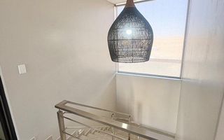 6 Bedroom House To Rent in Dolphin Beach