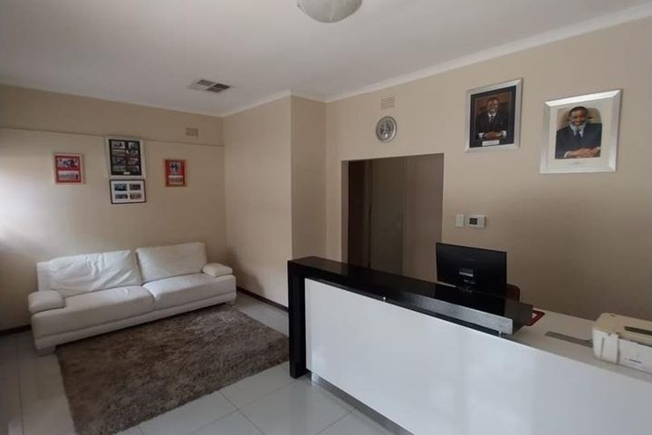 Office / Retail / Mixed Use To Rent in Windhoek West, Windhoek