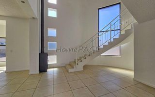 4 Bedroom House For Sale in Long Beach