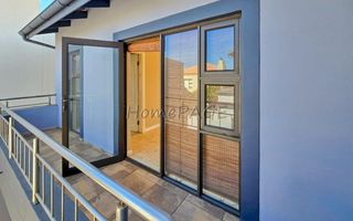 4 Bedroom House For Sale in Long Beach