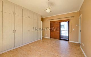 4 Bedroom House For Sale in Long Beach